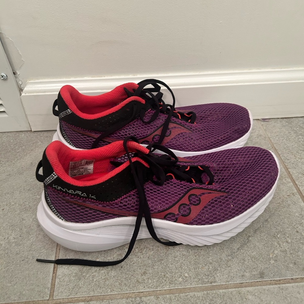 Saucony Kinvara 14 Purple Running Shoes